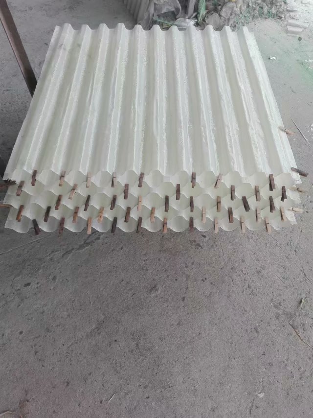 PP��Cб�ܺ;۱�ϩ��Cб�ܵă�(y��u)�݅^(q��)�e